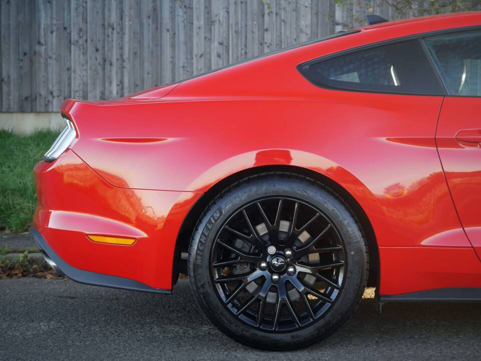 Bild 6/33 von Ford Mustang GT 5.0 V8 (2022)