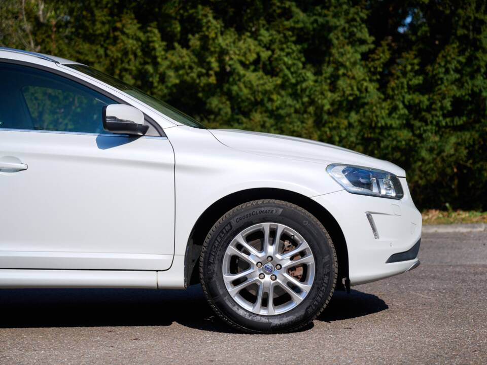 Image 35/50 of Volvo XC60 T5 (2013)