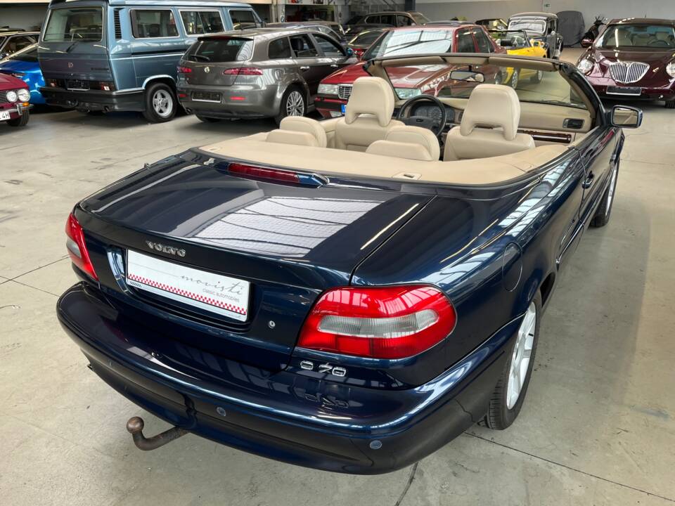 Bild 26/37 von Volvo C70 2.0 T (2001)