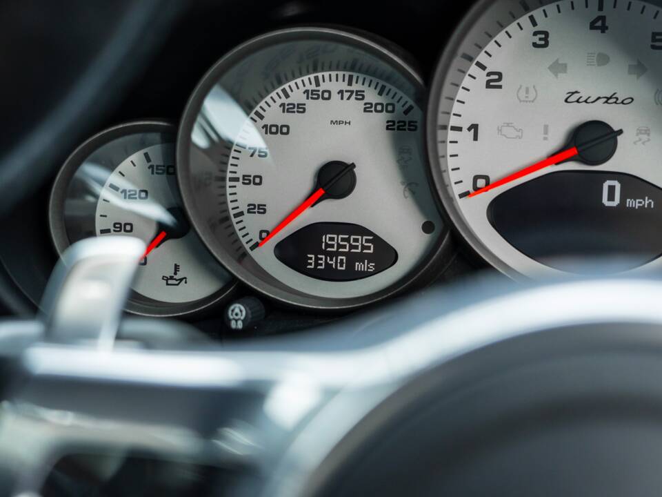 Bild 38/60 von Porsche 911 Turbo (2011)