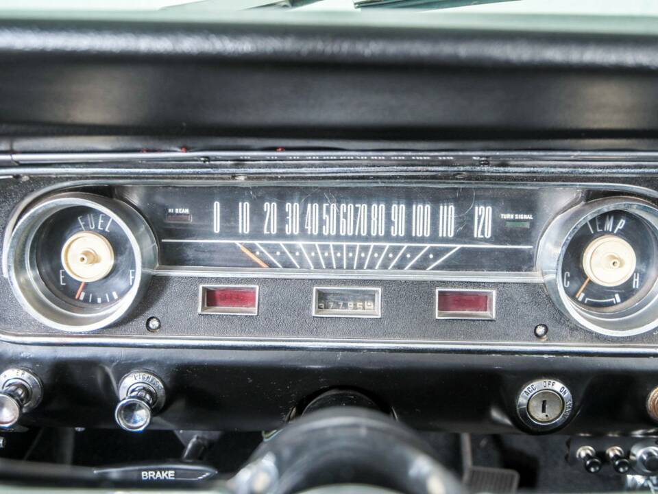 Immagine 15/50 di Ford Mustang 289 (1965)