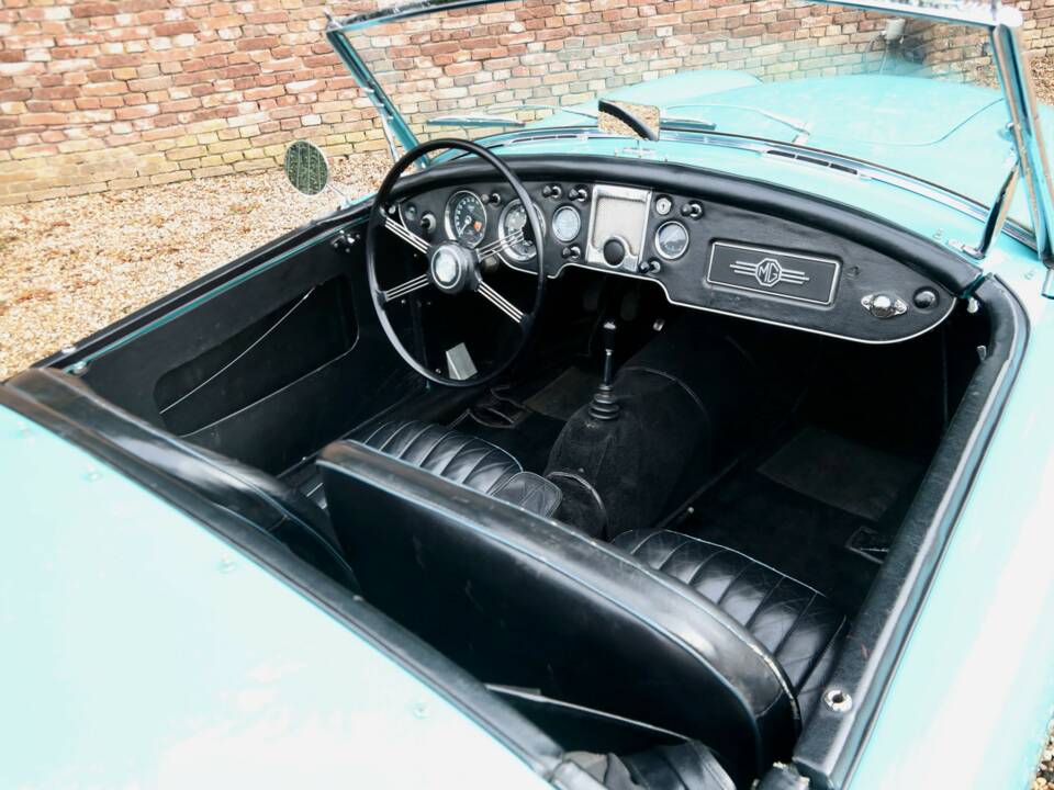 Bild 9/50 von MG MGA Twin Cam (1959)