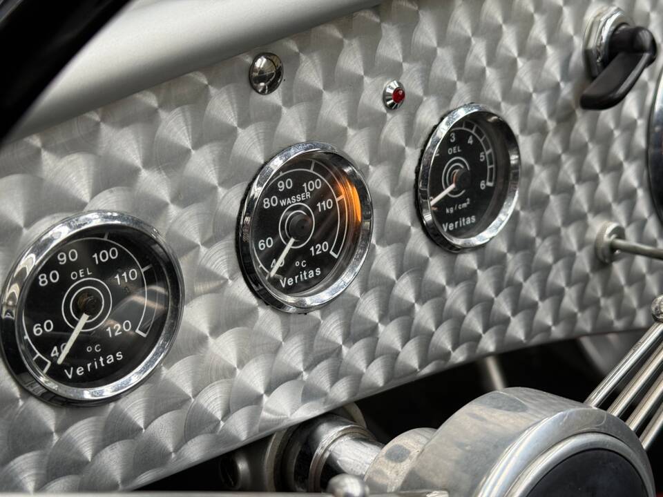 Image 6/24 of Veritas RS (1948)