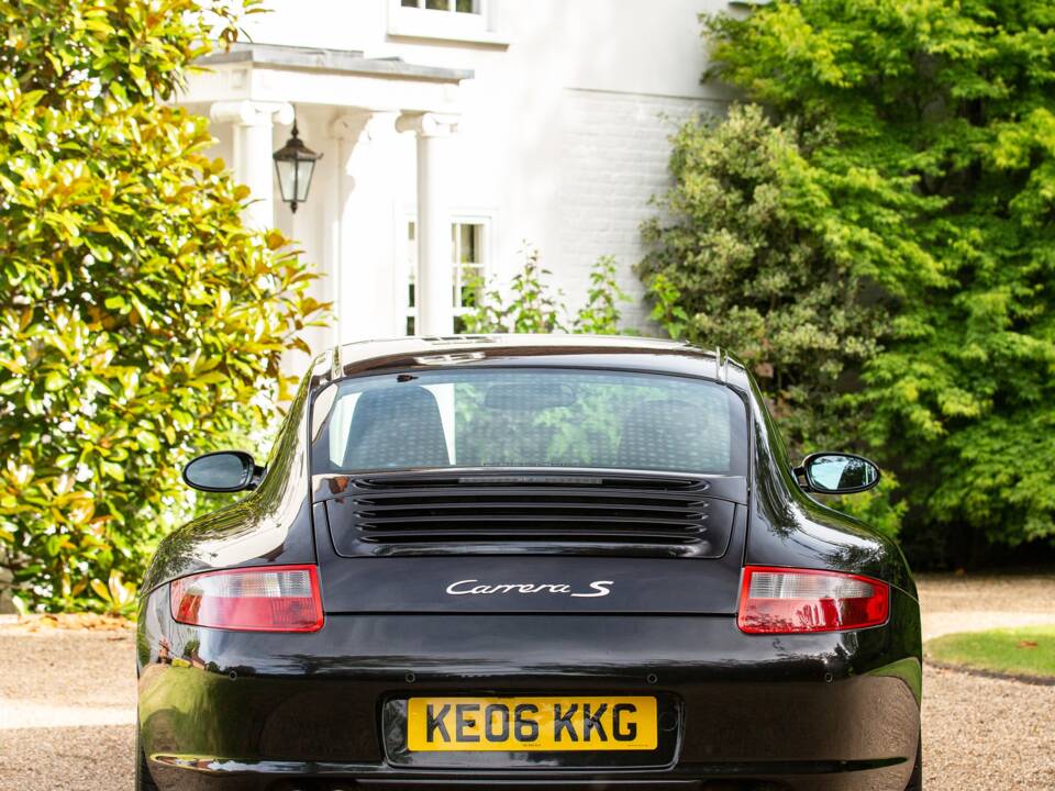 Immagine 12/37 di Porsche 911 Carrera S (2006)