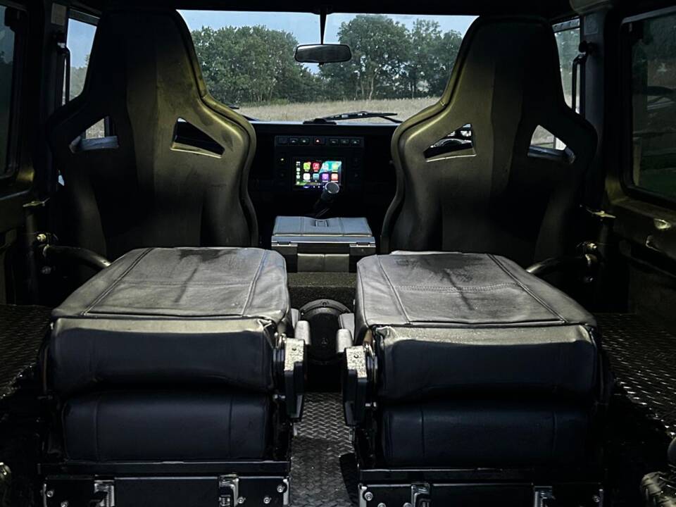 Image 50/62 de Land Rover Defender 90 (2003)