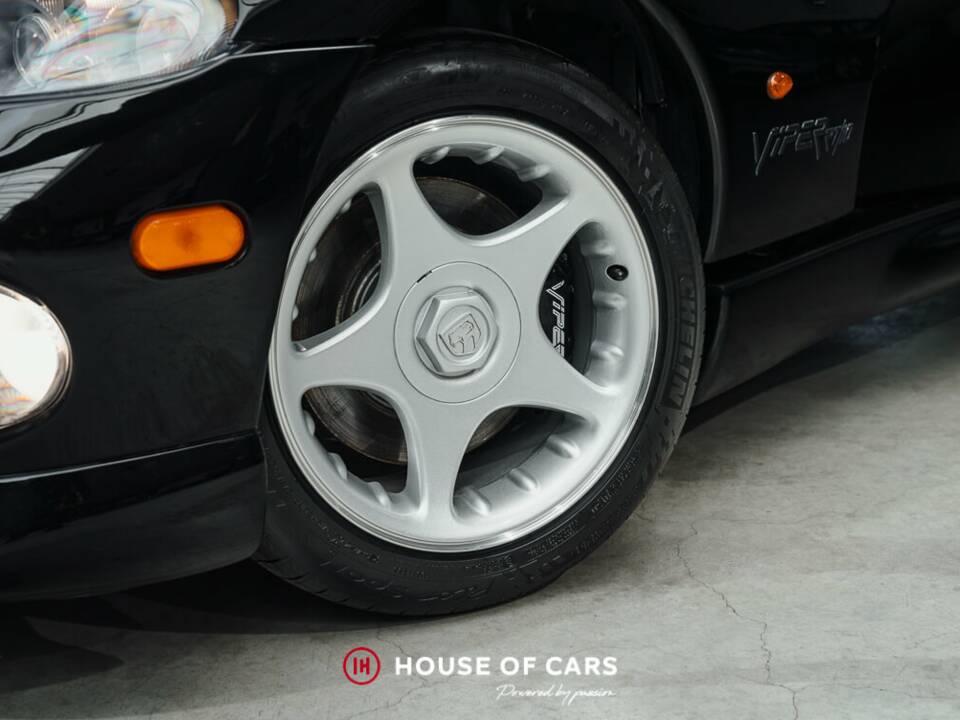 Immagine 13/25 di Chrysler Viper RT/10 (1996)