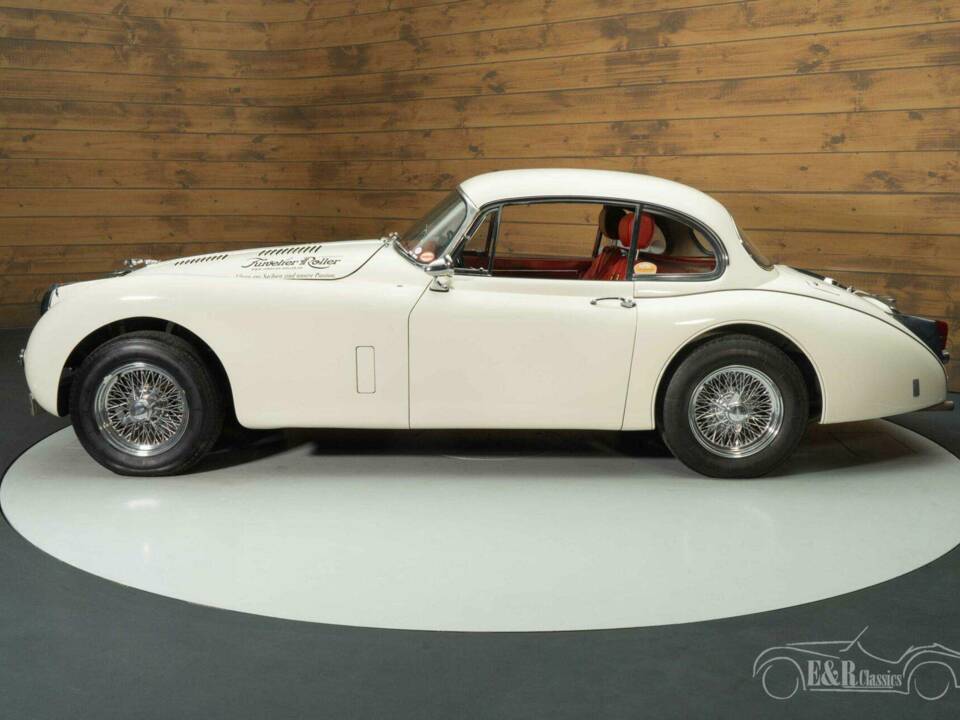 Image 7/19 of Jaguar XK 150 3.8 SE FHC (1960)