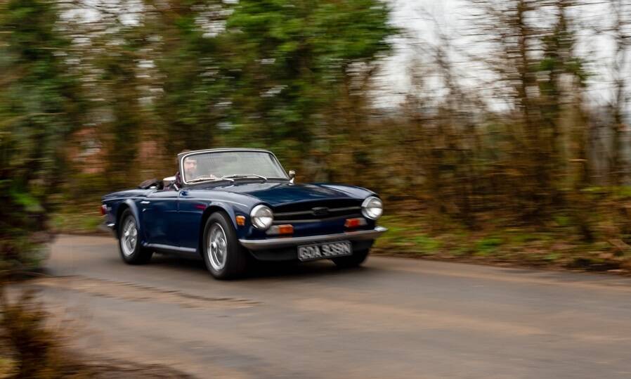 Image 6/30 de Triumph TR 6 (1974)