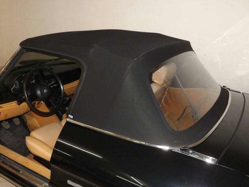 Imagen 17/50 de Alfa Romeo 1.6 Spider (1991)