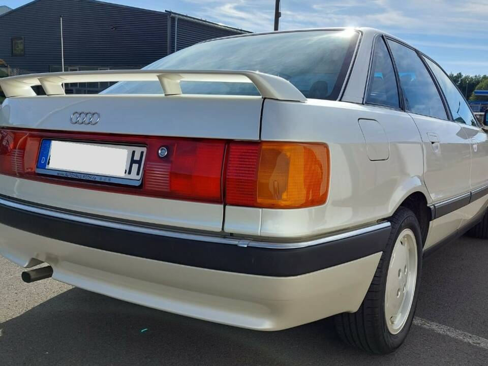 Bild 4/17 von Audi 90 - 2.3 (1989)