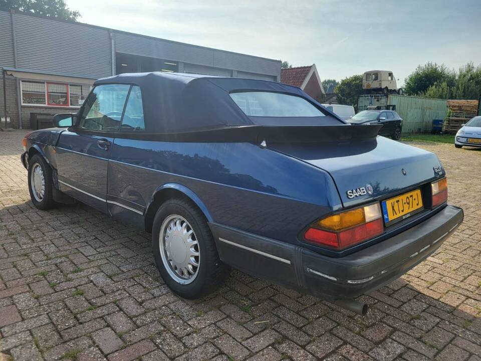 Image 7/8 de Saab 900 2.0i 16V (1992)