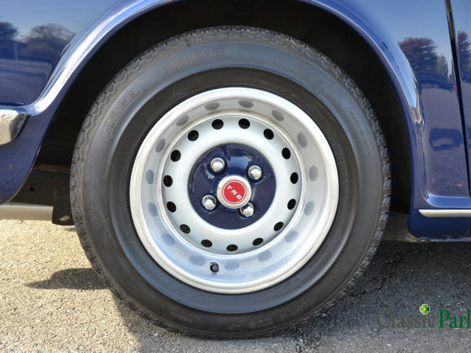 Image 47/50 of Triumph TR 6 (1975)