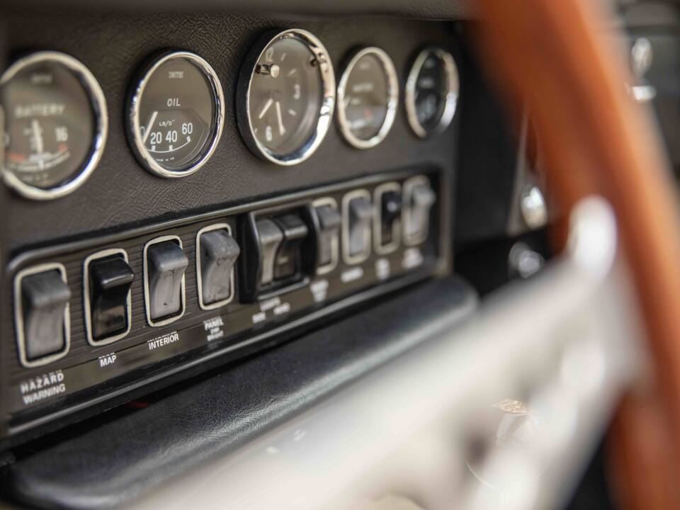 Immagine 67/88 di Jaguar E-Type (2+2) (1968)