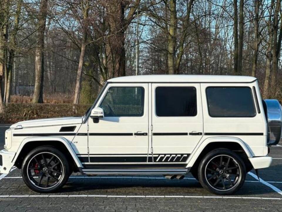 Imagen 4/48 de Mercedes-Benz G 55 AMG Kompressor (LWB) (2009)