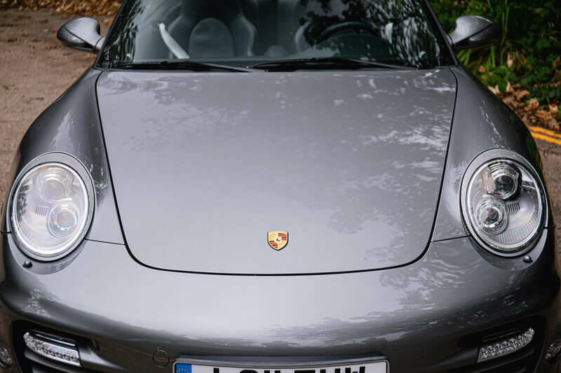 Image 17/50 of Porsche 911 Turbo S (2011)