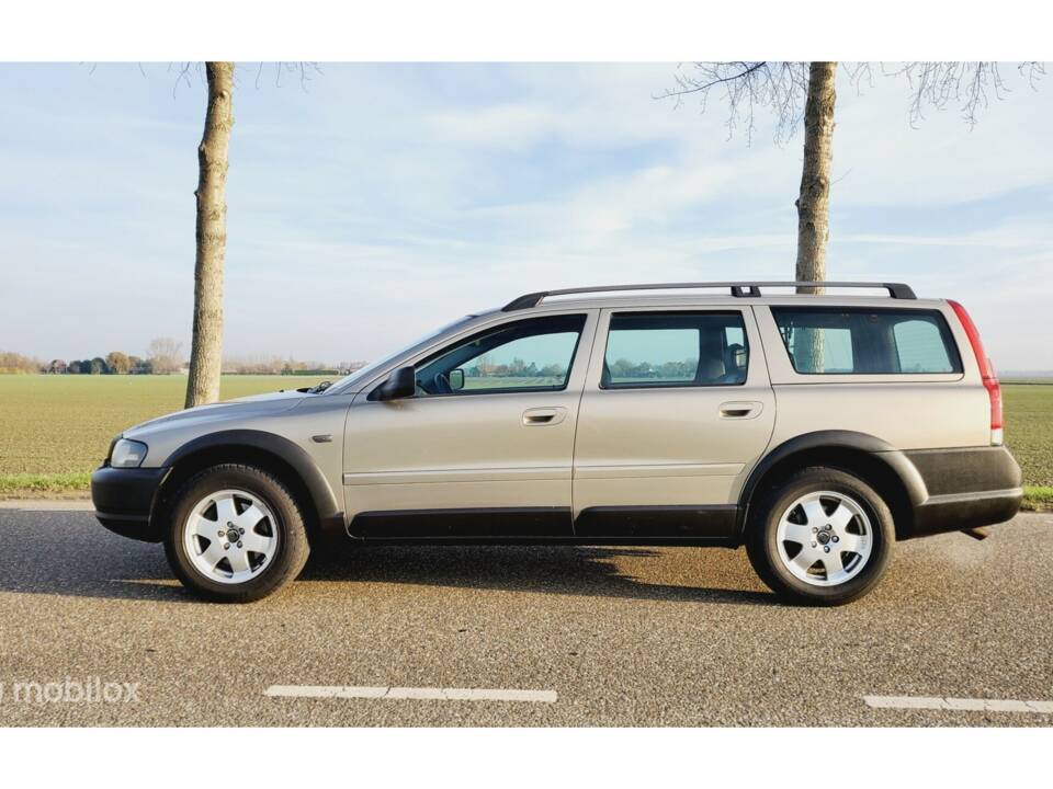 Bild 12/29 von Volvo XC70 2.4T (2001)
