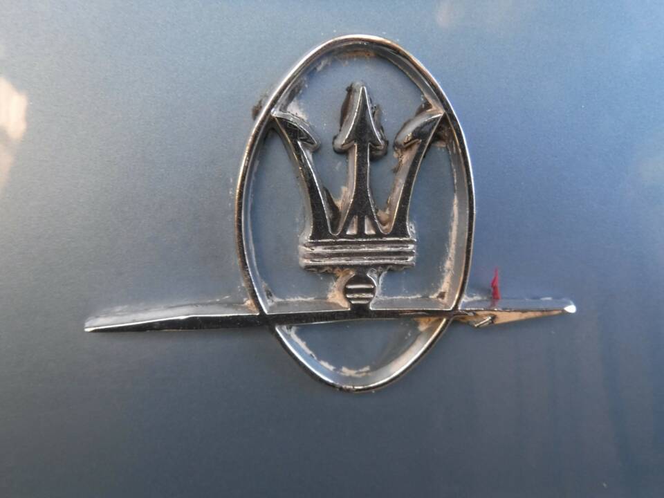 Image 22/50 of Maserati Mistral 4000 (1967)