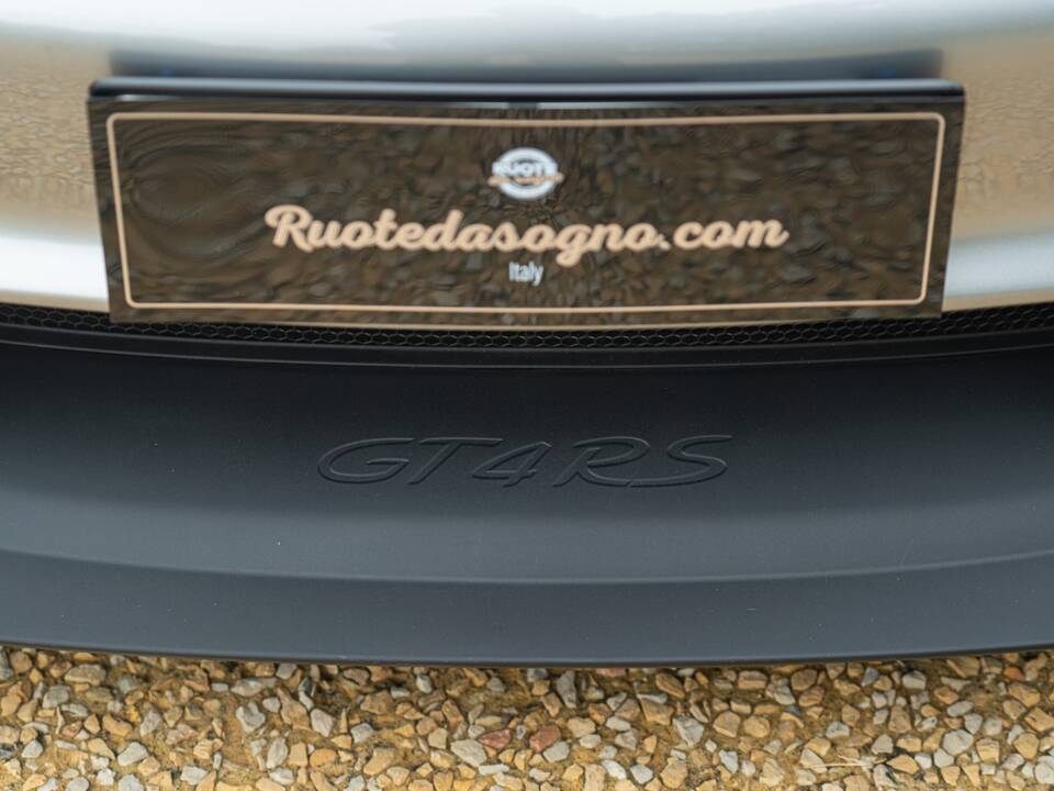 Image 87/100 of Porsche 718 Cayman GT4 RS Weissach (2024)