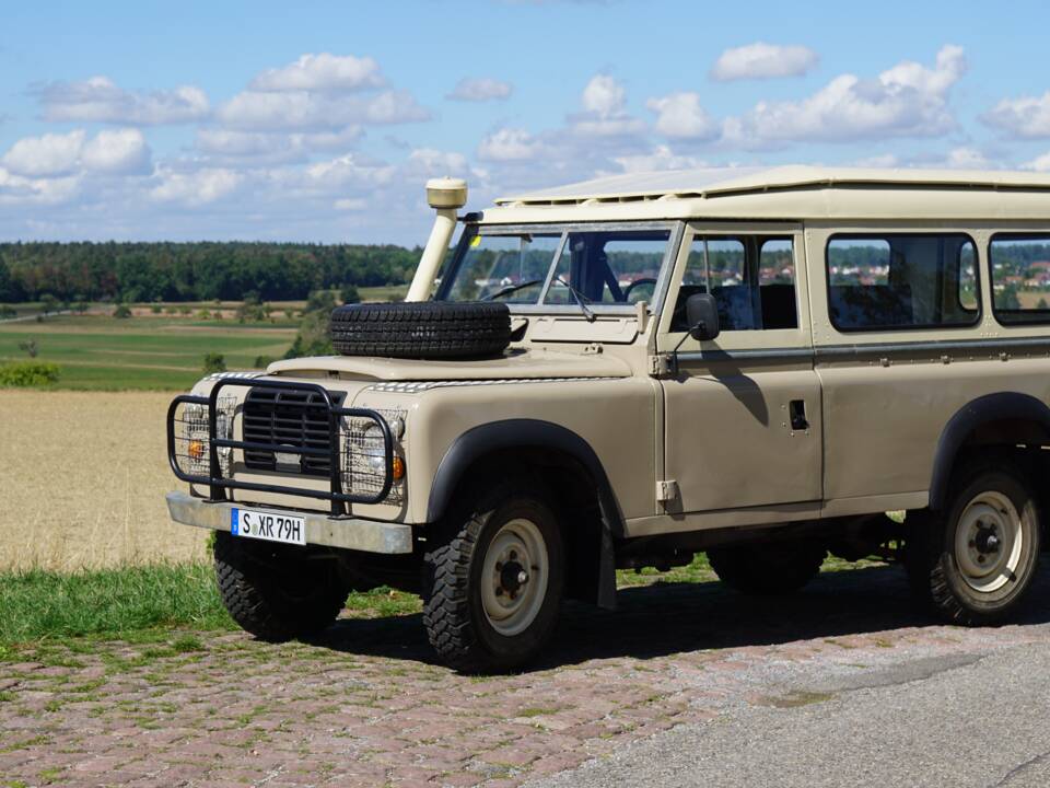 Imagen 32/43 de Land Rover 109 (1979)