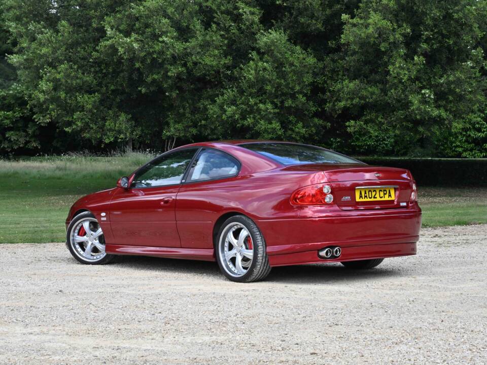 Image 3/35 of Holden Monaro CAPA F 320 C (2003)