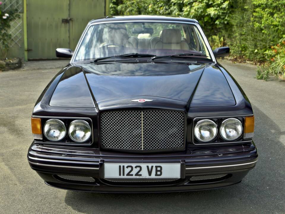 Image 2/50 of Bentley Turbo RT (1997)