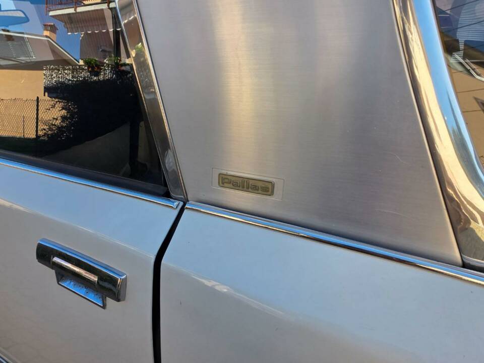 Bild 37/50 von Citroën DS 20 (1971)