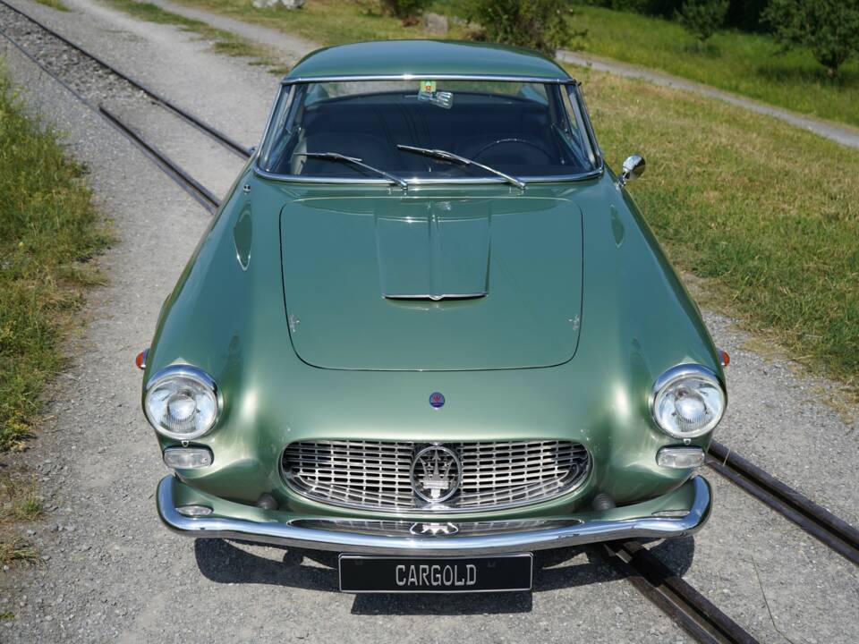 Image 34/75 of Maserati 3500 GT Touring (1961)