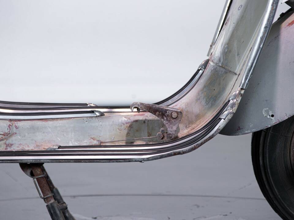 Immagine 10/50 di Piaggio Vespa 125 (1954)
