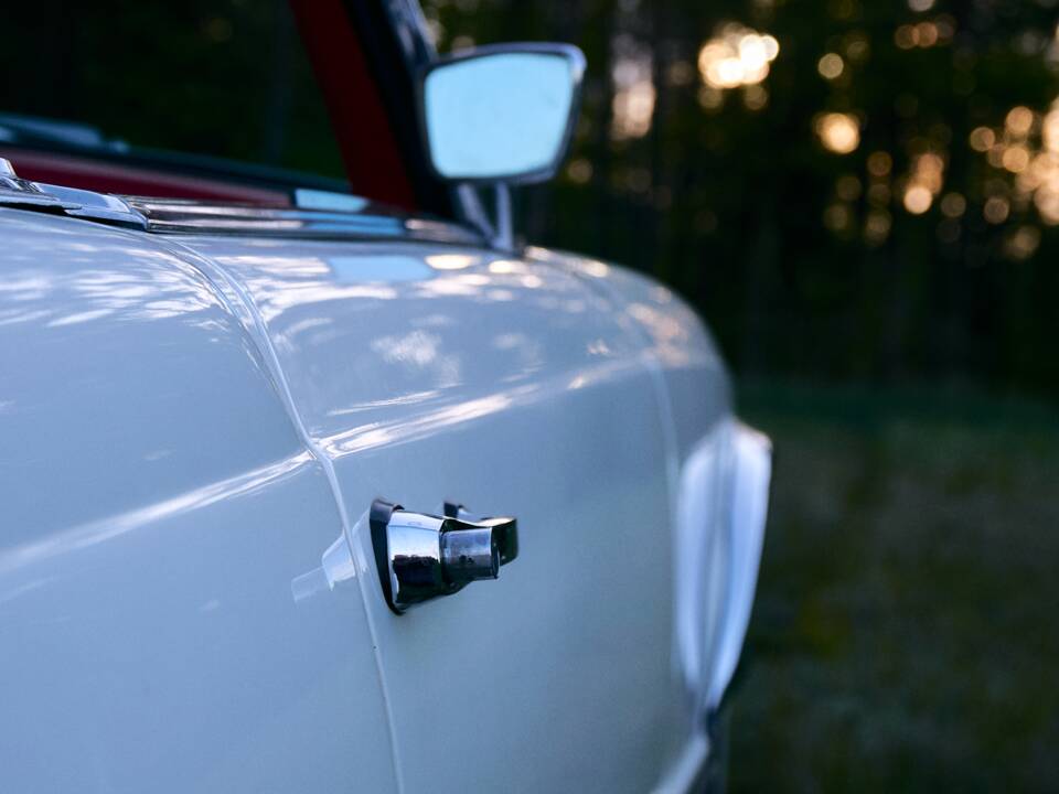Bild 71/106 von Mercedes-Benz 280 SL (1969)