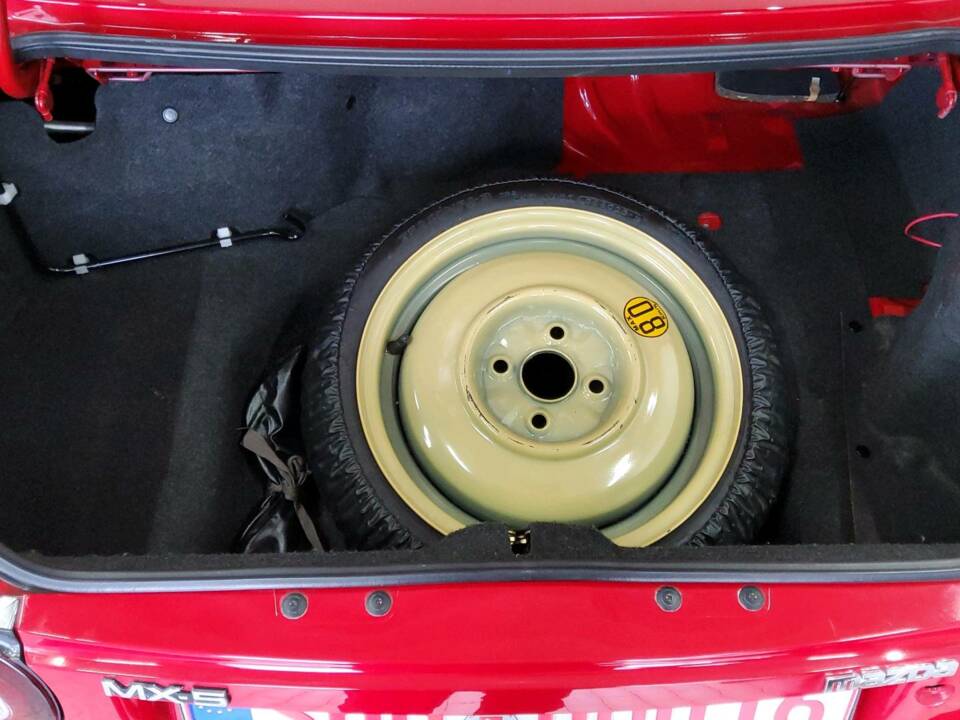 Image 41/56 de Mazda MX-5 1.8 (1995)