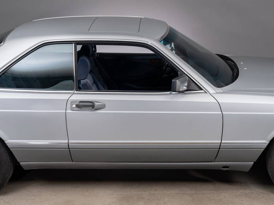 Bild 8/35 von Mercedes-Benz 560 SEC (1988)