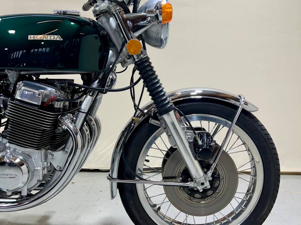 Image 2/16 of Honda CB 750 Four (1973)