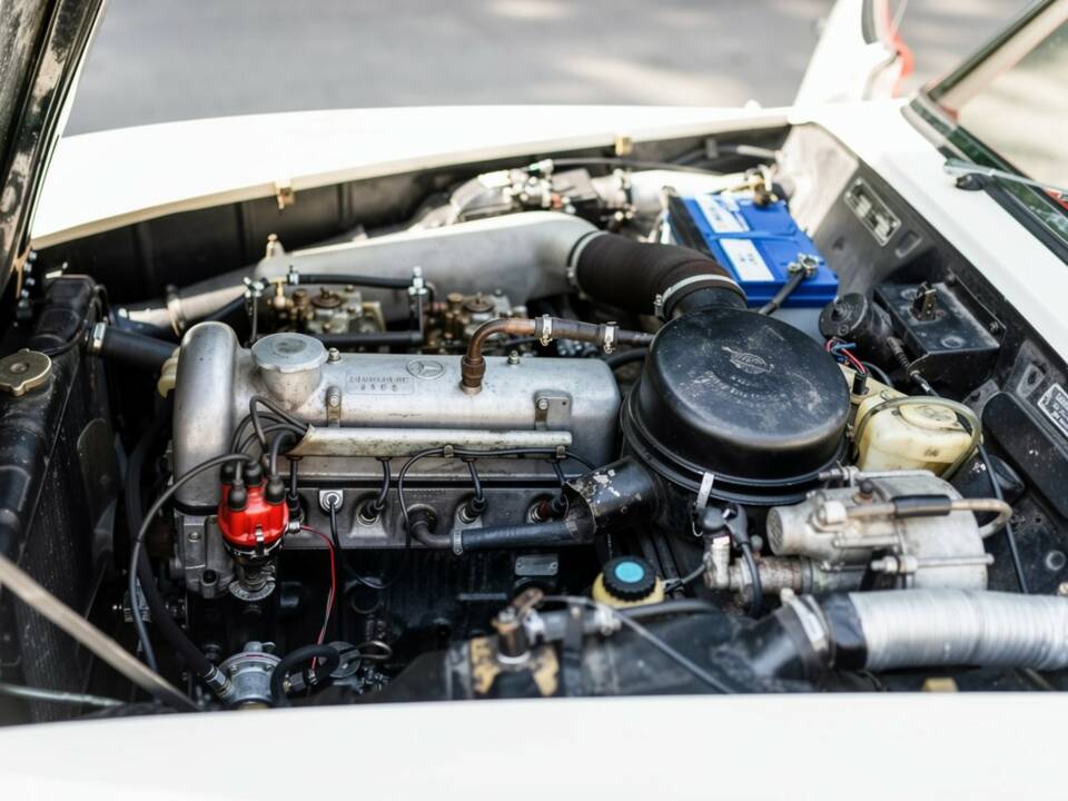 Image 19/25 of Mercedes-Benz 190 SL (1958)