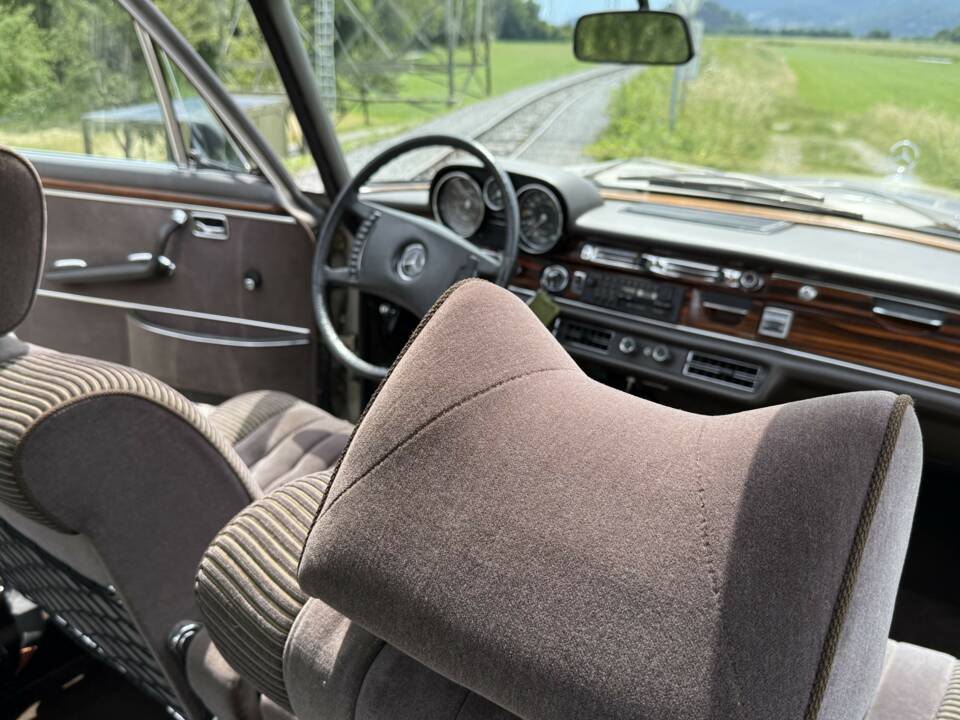 Afbeelding 87/89 van Mercedes-Benz 300 SEL 6.3 (1972)
