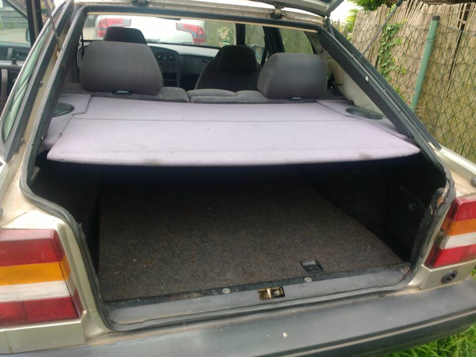 Bild 8/13 von Saab 9000 (1991)