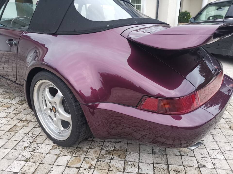 Image 13/51 of Porsche 911 Carrera 2 (WTL) (1990)