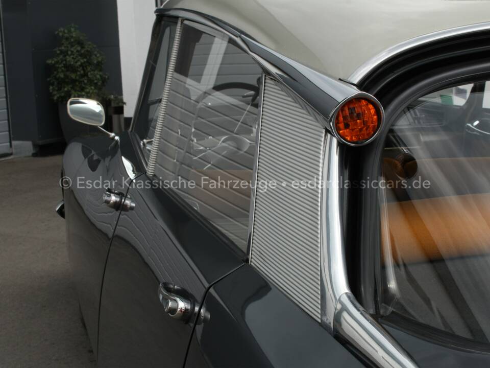 Immagine 14/35 di Citroën DS 21 (1968)