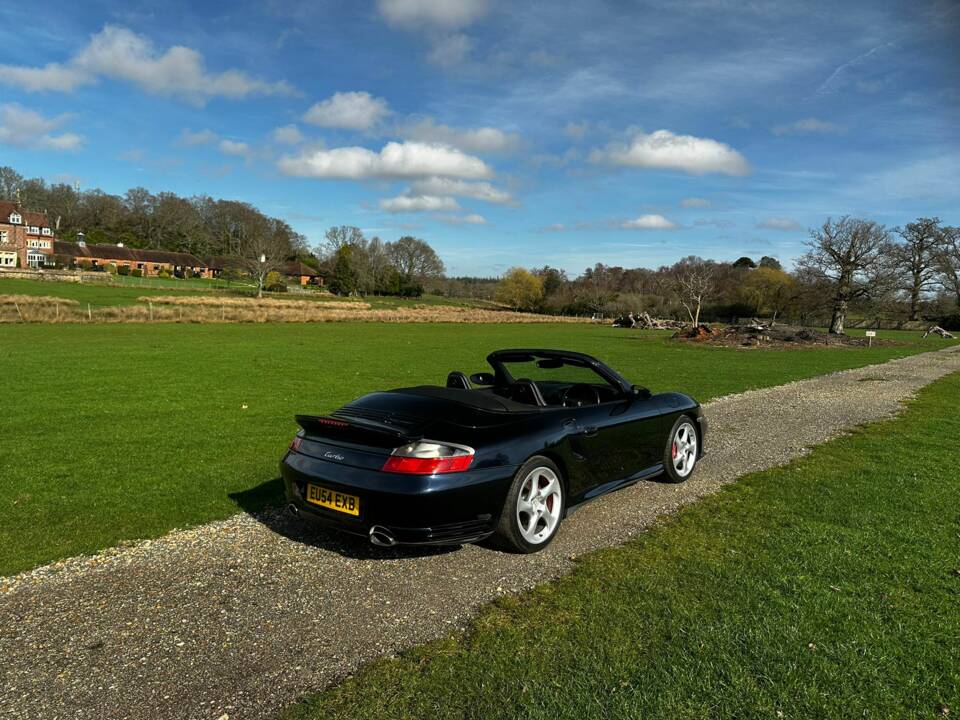 Bild 9/81 von Porsche 911 Turbo (2004)