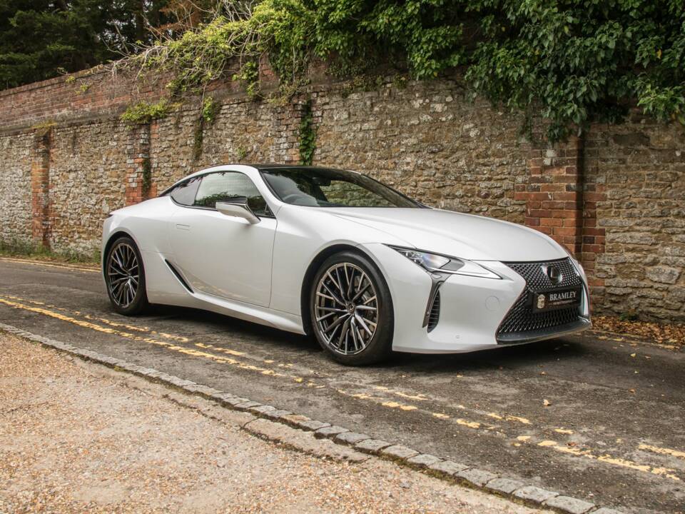 Image 10/22 de Lexus LC 500 (2023)