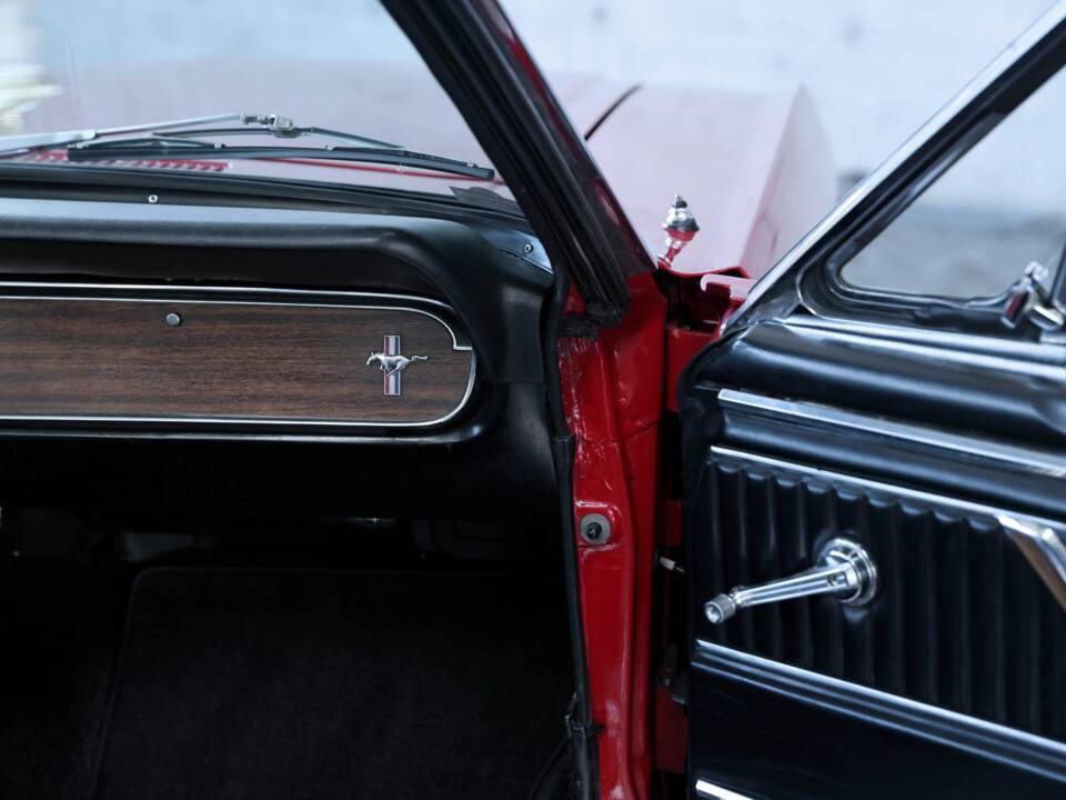 Immagine 40/50 di Ford Mustang 289 (1965)