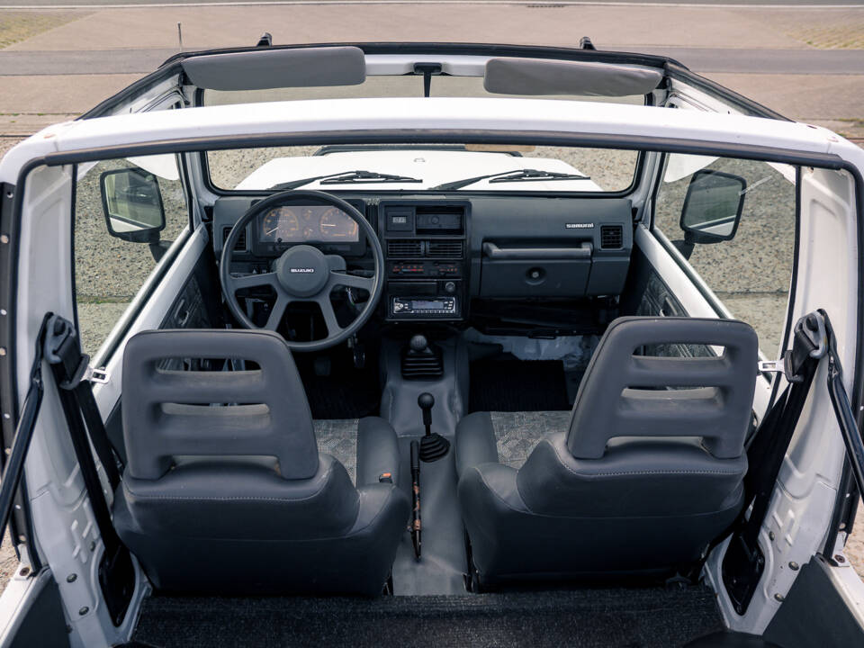 Bild 23/35 von Suzuki SJ Samurai (1993)
