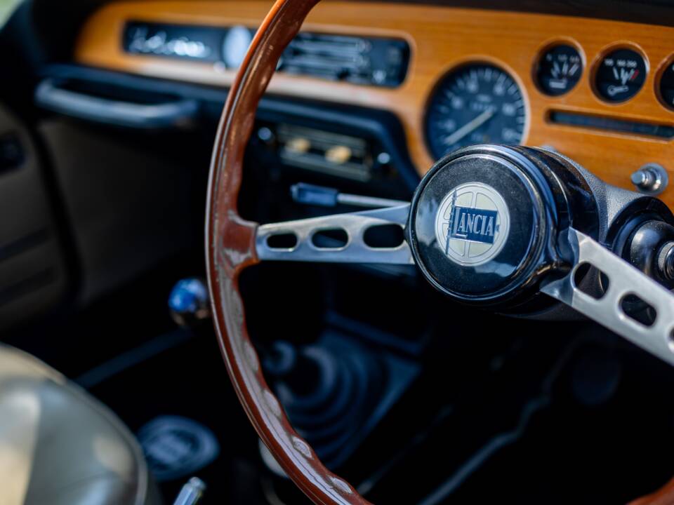 Immagine 27/50 di Lancia Fulvia Sport 1.3 S (Zagato) (1973)