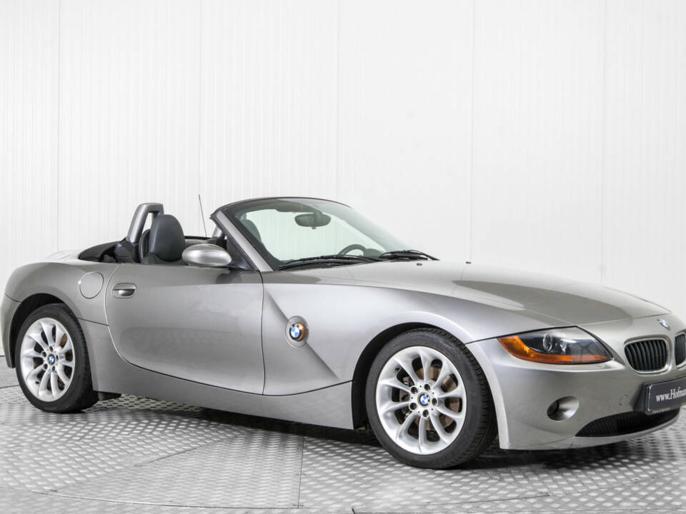 Image 5/50 de BMW Z4 2.2i (2004)