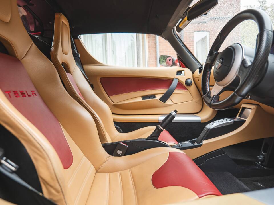 Image 49/50 de Tesla Roadster (2011)