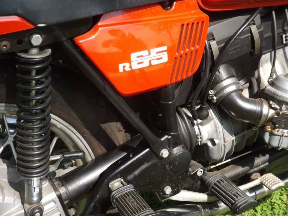 Image 16/20 of BMW R 65 LS (1981)