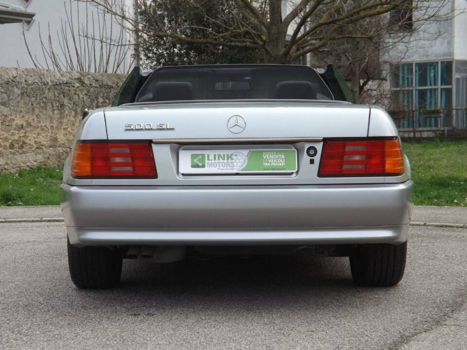 Image 43/50 de Mercedes-Benz 500 SL (1991)