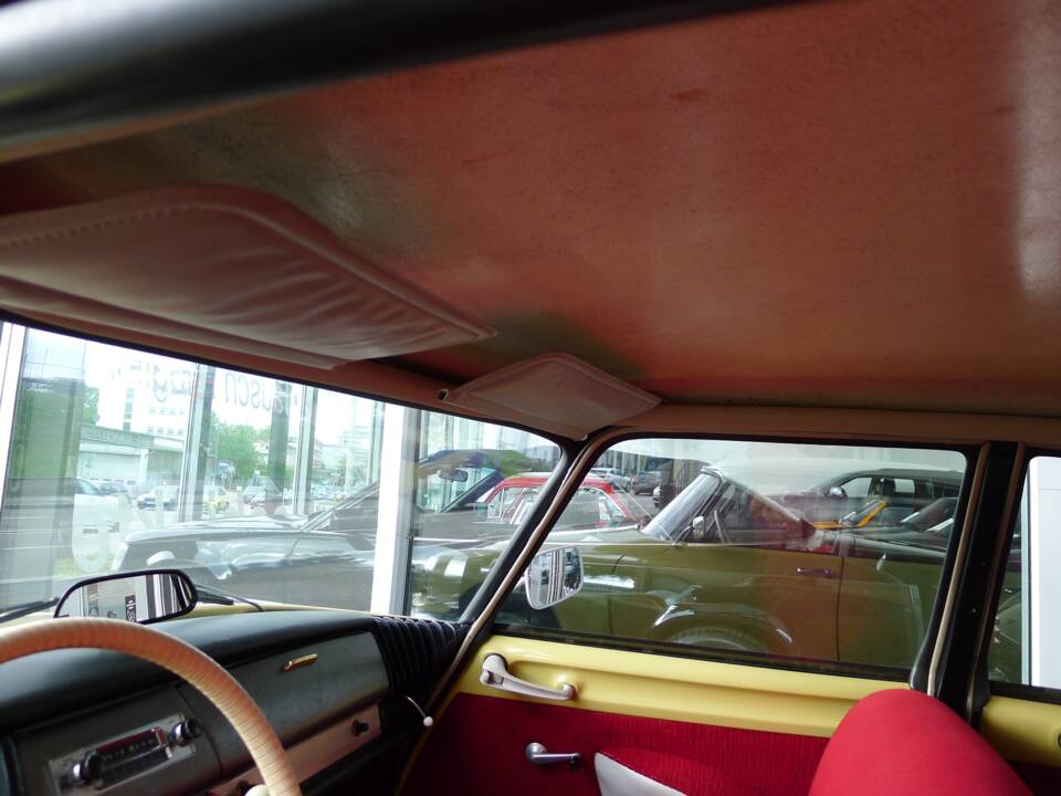 Bild 11/23 von Citroën DS 19 (1964)