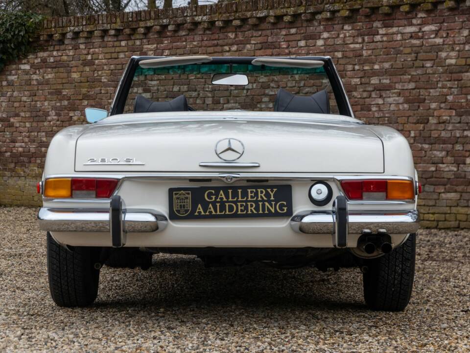 Bild 6/50 von Mercedes-Benz 280 SL (1970)