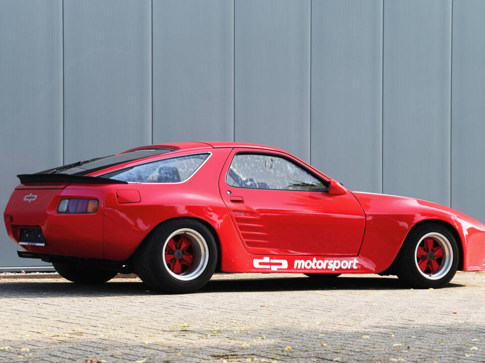 Image 2/52 of Porsche 928 S (1980)