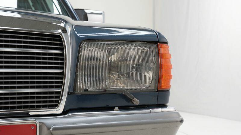 Bild 10/15 von Mercedes-Benz 500 SEL (1981)